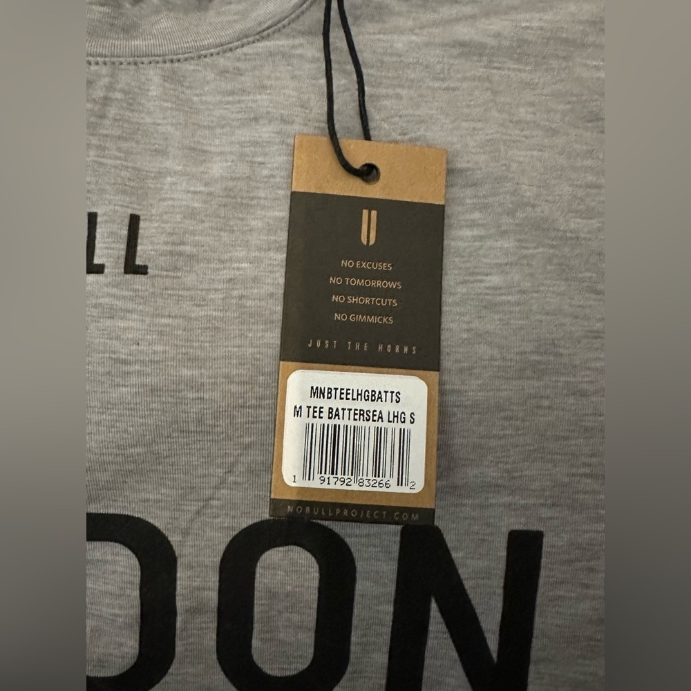 NWT **LIMITED EDITION** Men's NOBULL London Tee - Small - Heather Gray - Picture 4 of 5